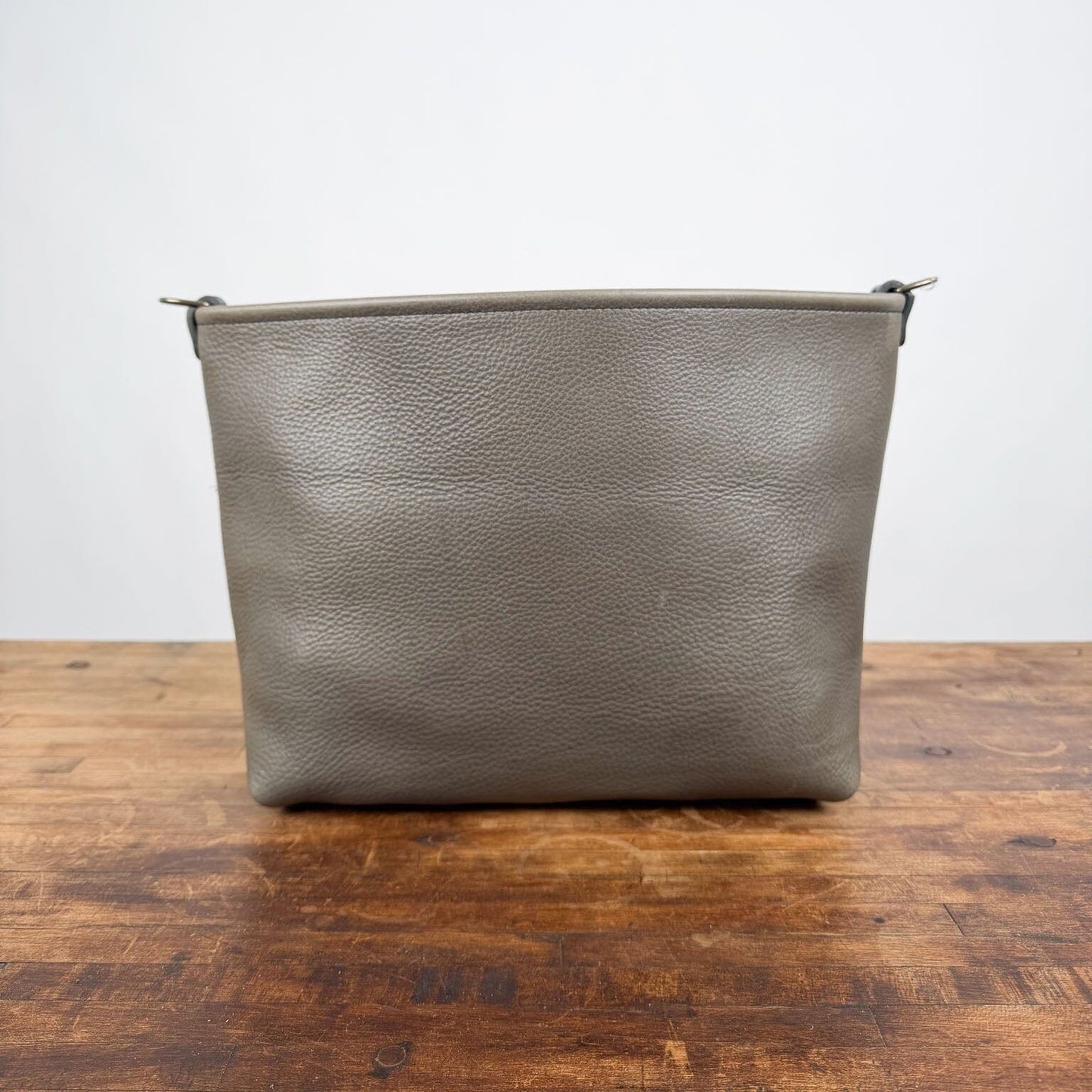 AVERY CROSSBODY - MEDIUM - LEAD GRAY - LARGE FRONT POCKET - HEMMED TOP - BLACK STRAP LEATHER - IN STOCK
