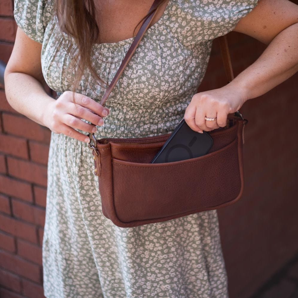 RENNIE LEATHER SHOULDER BAG - INDIGO BISON