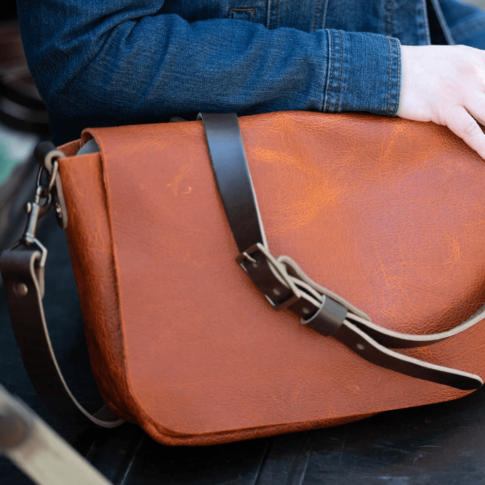 KINDLE LEATHER SATCHEL - TANGERINE BISON