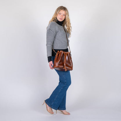 ABBY LEATHER BUCKET BAG - CHESTNUT