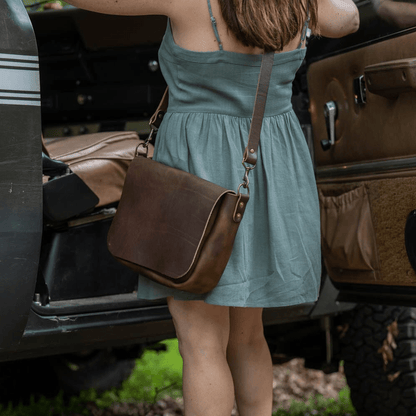 KINDLE LEATHER SATCHEL - RUSTIC PECAN
