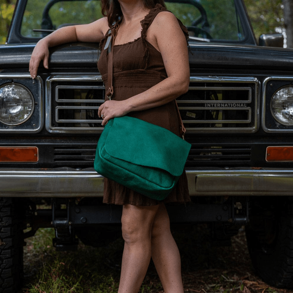 KINDLE LEATHER SATCHEL - PINE GREEN BISON