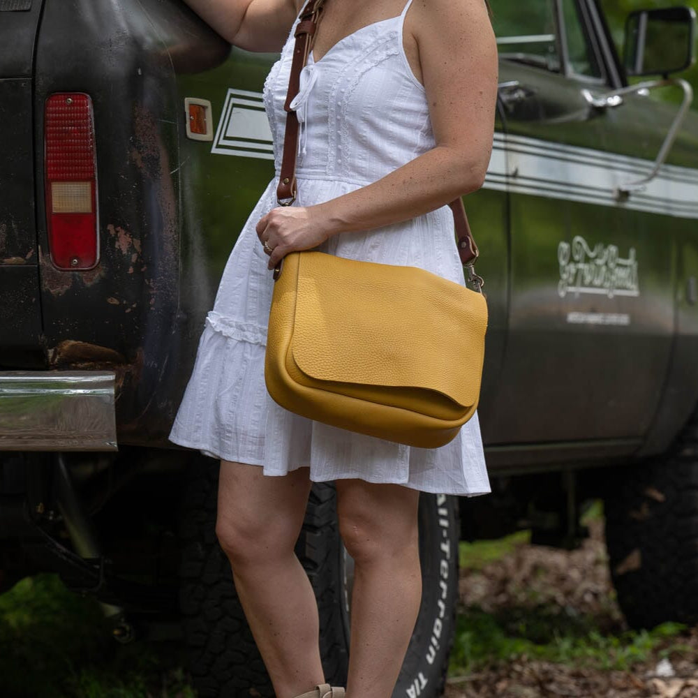 KINDLE LEATHER SATCHEL - GOLDEN SUN