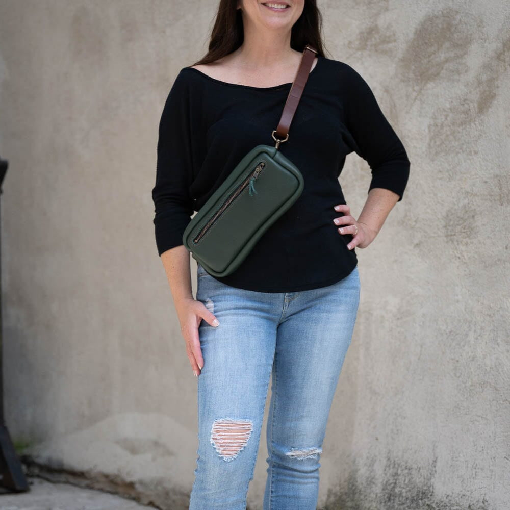 LEATHER FANNY PACK / LEATHER WAIST BAG - FOREST GREEN