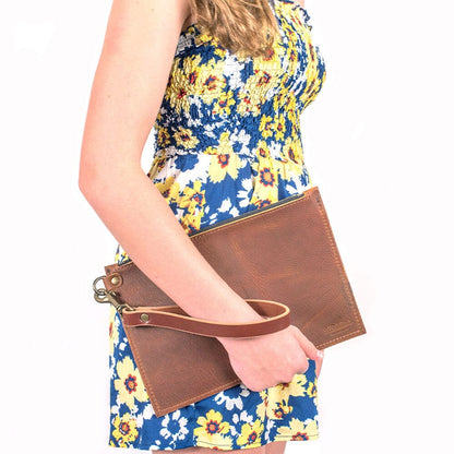 FELICITY ZIPPERED CLUTCH WITH WRISTLET - SMALL - JADE BISON