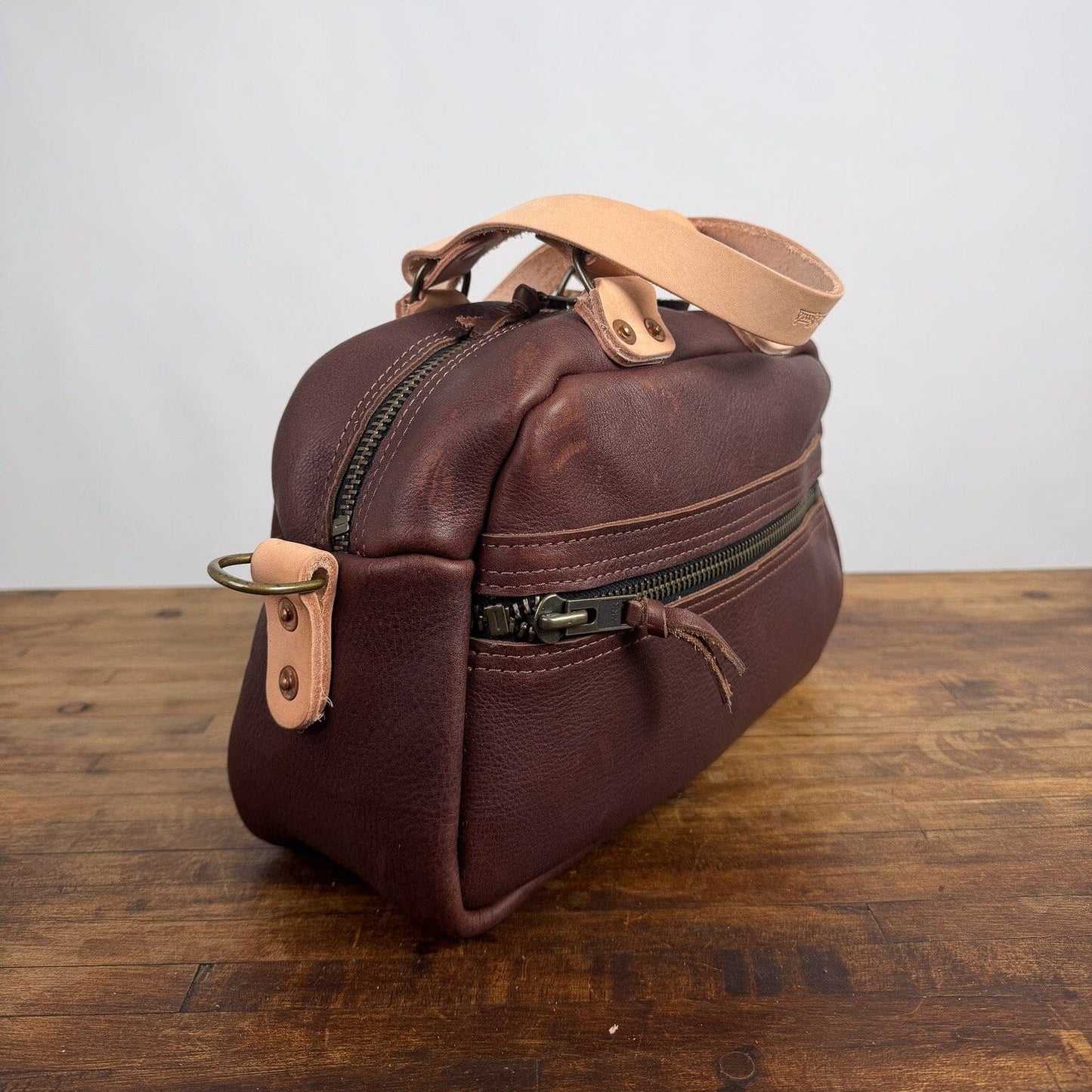 HOFFMAN LEATHER CROSSBODY BAG - MOCHA - NATURAL STRAPS - ZIP POCKET - NEARLY PERFECT - IN STOCK (Copy)