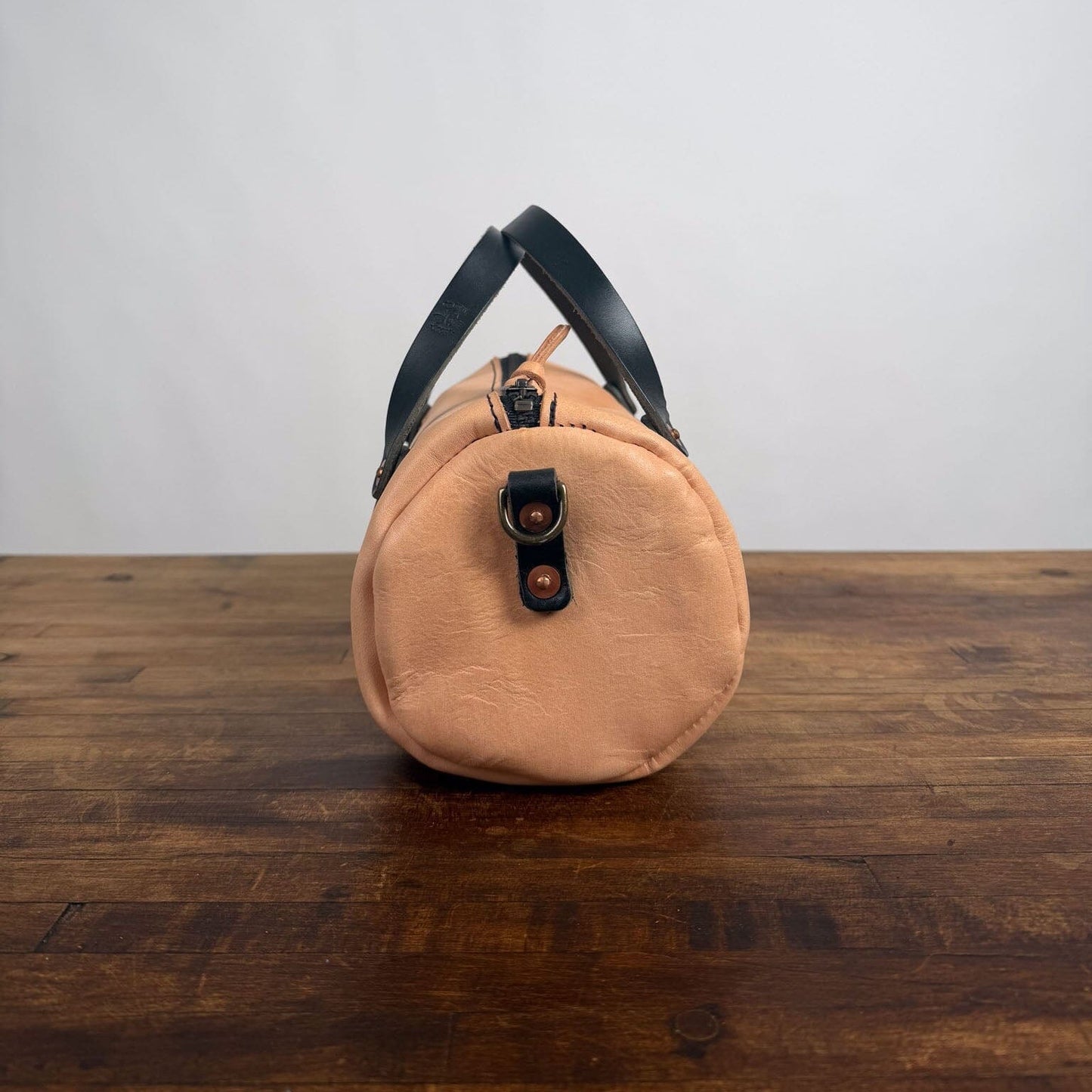JANE LEATHER CROSSBODY - SMALL - NATURAL VEG TAN - BLACK STRAPS -  NEARLY PERFECT - IN STOCK