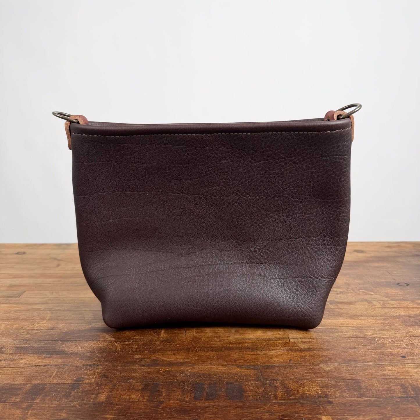 AVERY CROSSBODY - MINI - MOCHA - SADDLE -D-RING LEATHER - HEMMED TOP - NEARLY PERFECT - IN STOCK