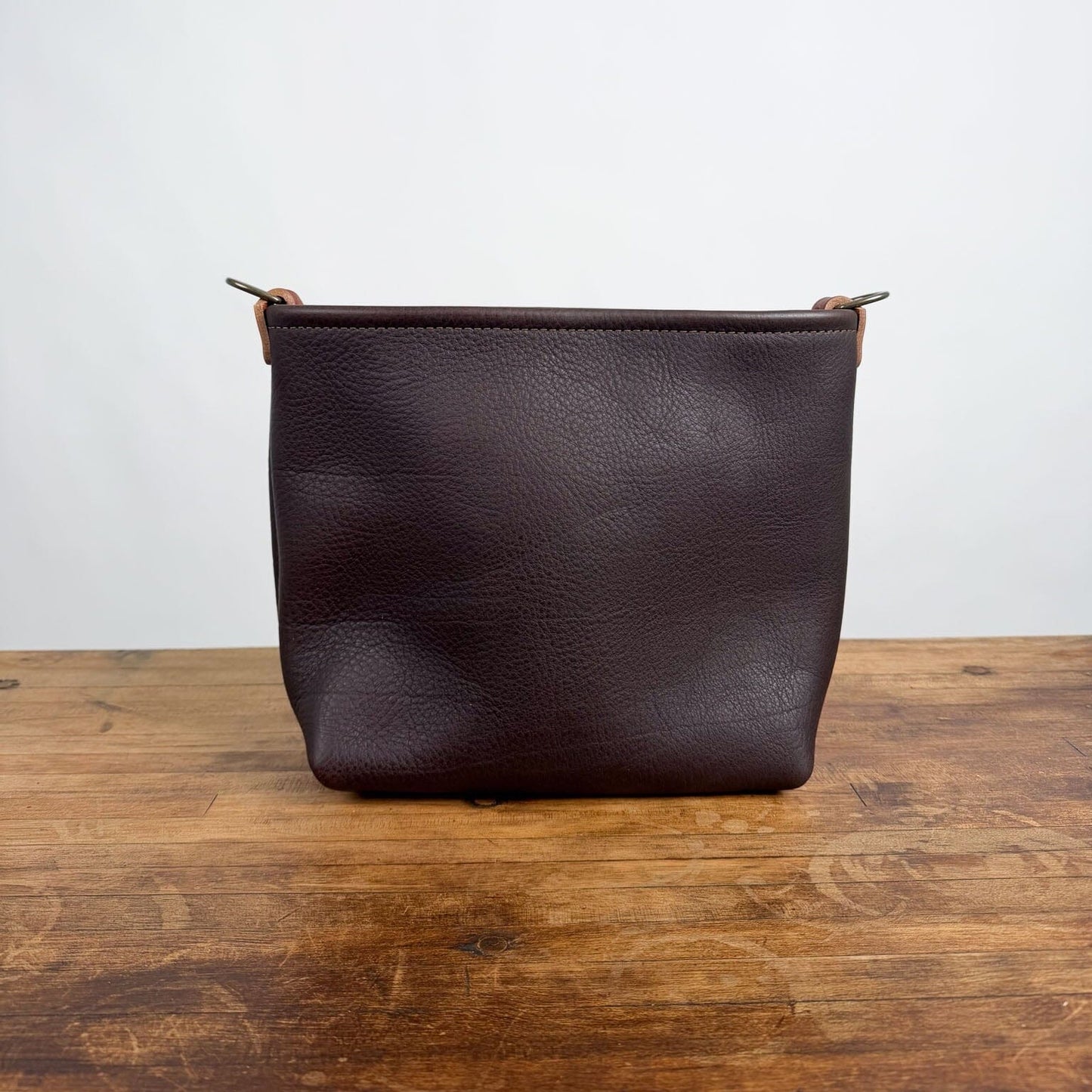 AVERY CROSSBODY - MINI - MOCHA - SADDLE -D-RING LEATHER - HEMMED TOP - NEARLY PERFECT - IN STOCK