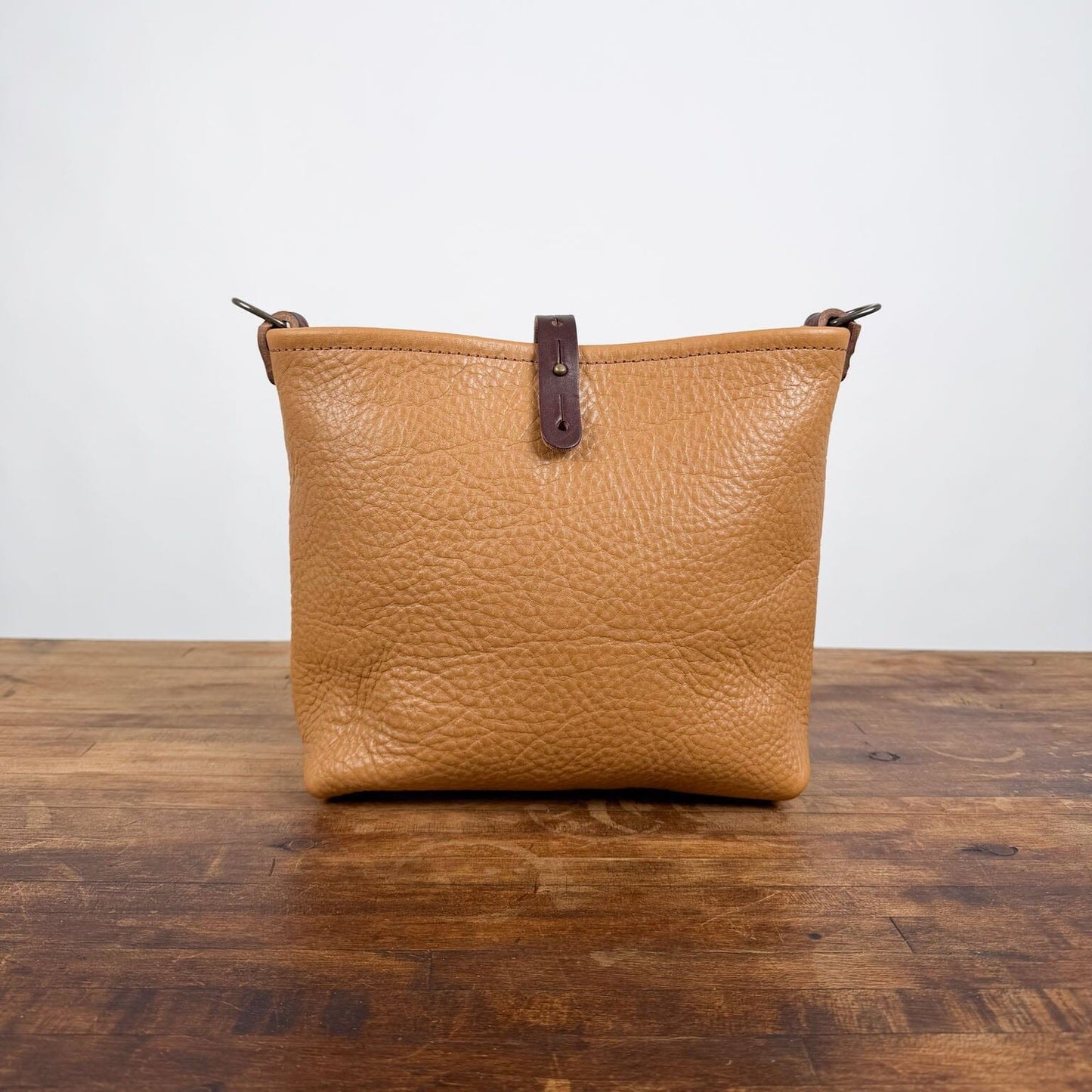 AVERY CROSSBODY - MINI - HEMMED TOP - BUTTON STUD - MOCHA STRAPS - IN STOCK