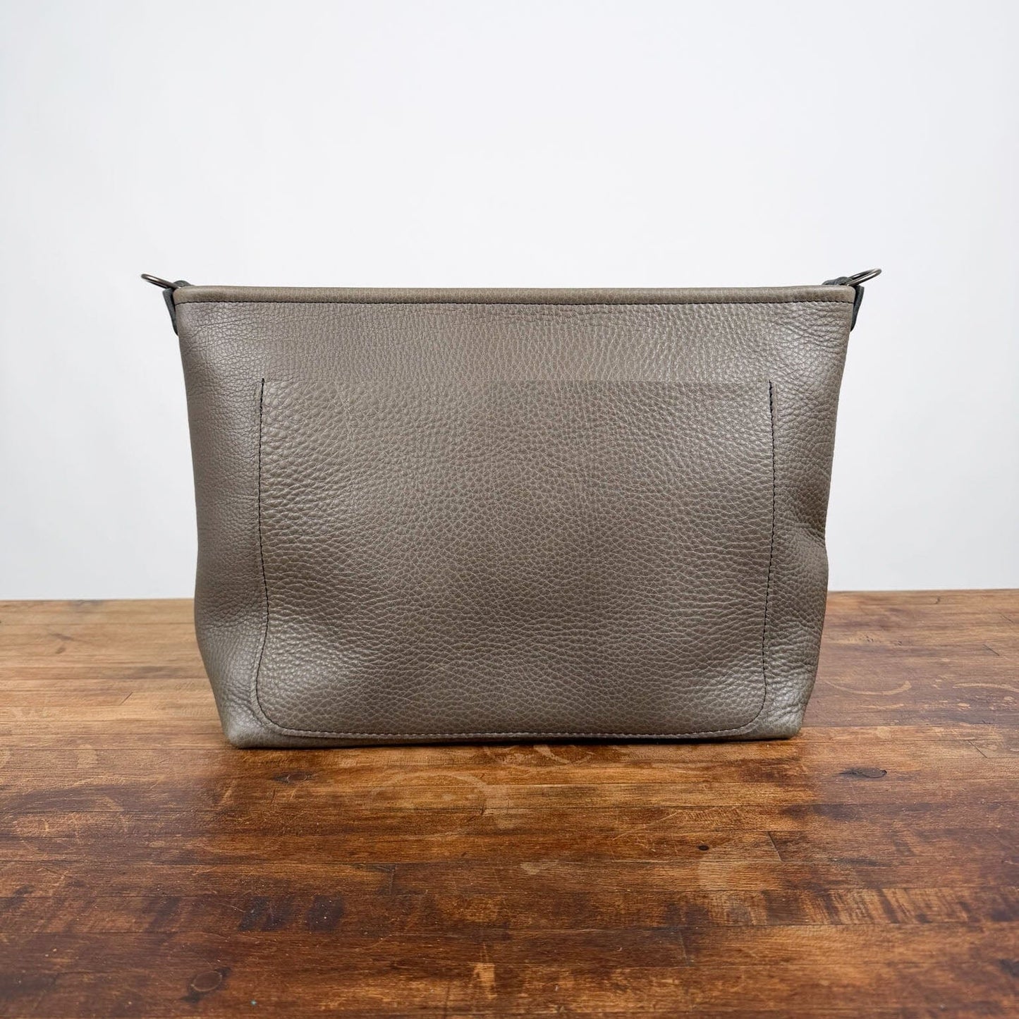 AVERY CROSSBODY - MEDIUM - LEAD GRAY - ZIPPER - LARGE FRONT POCKET - IN STOCK