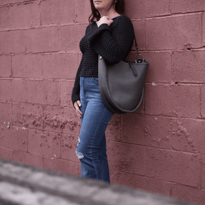CELESTE LEATHER HOBO BAG - MEDIUM - LEAD GRAY