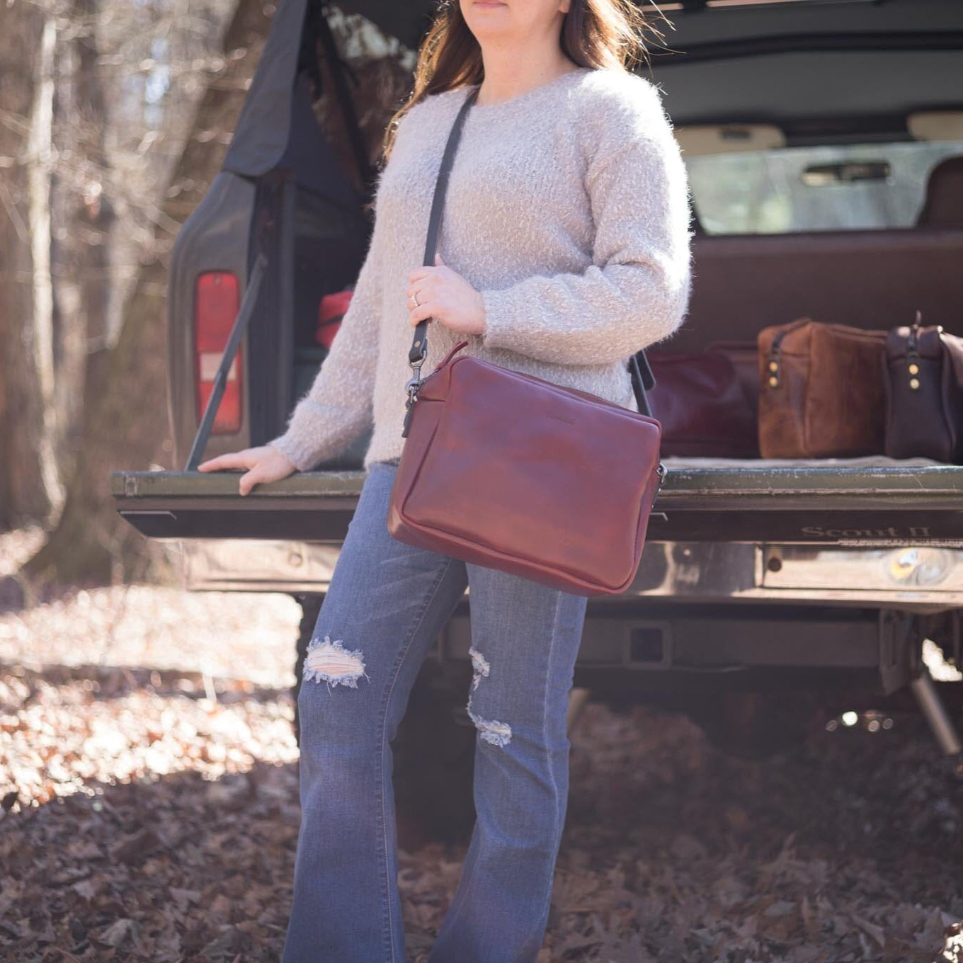SARAH LEATHER CROSSBODY - LARGE - OXBLOOD