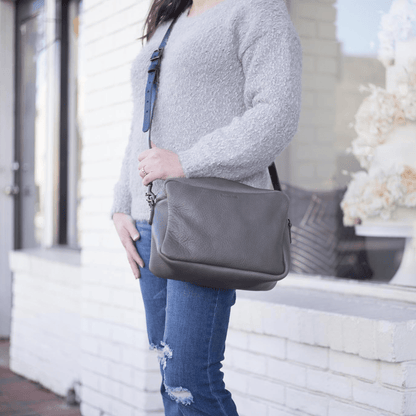 SARAH LEATHER CROSSBODY - MEDIUM - LEAD GRAY