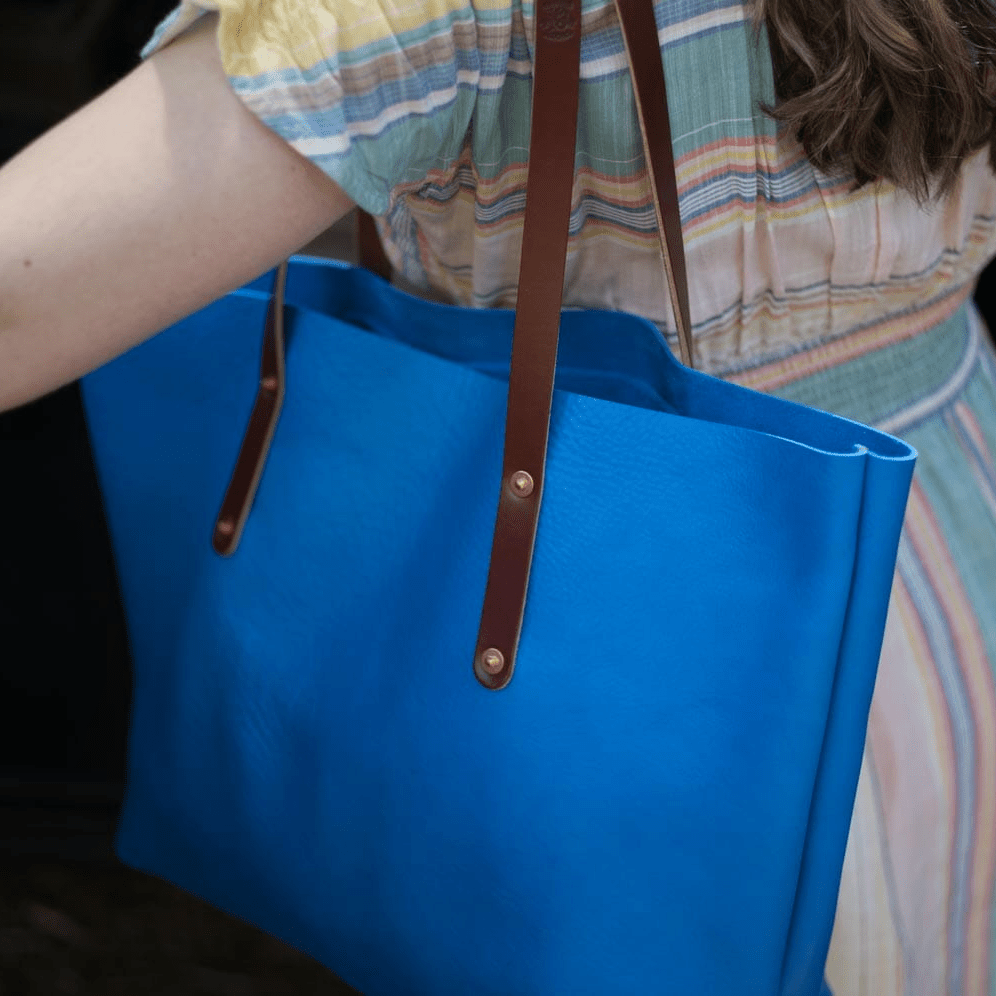 AVERY LEATHER TOTE BAG - LARGE - OCEAN BLUE