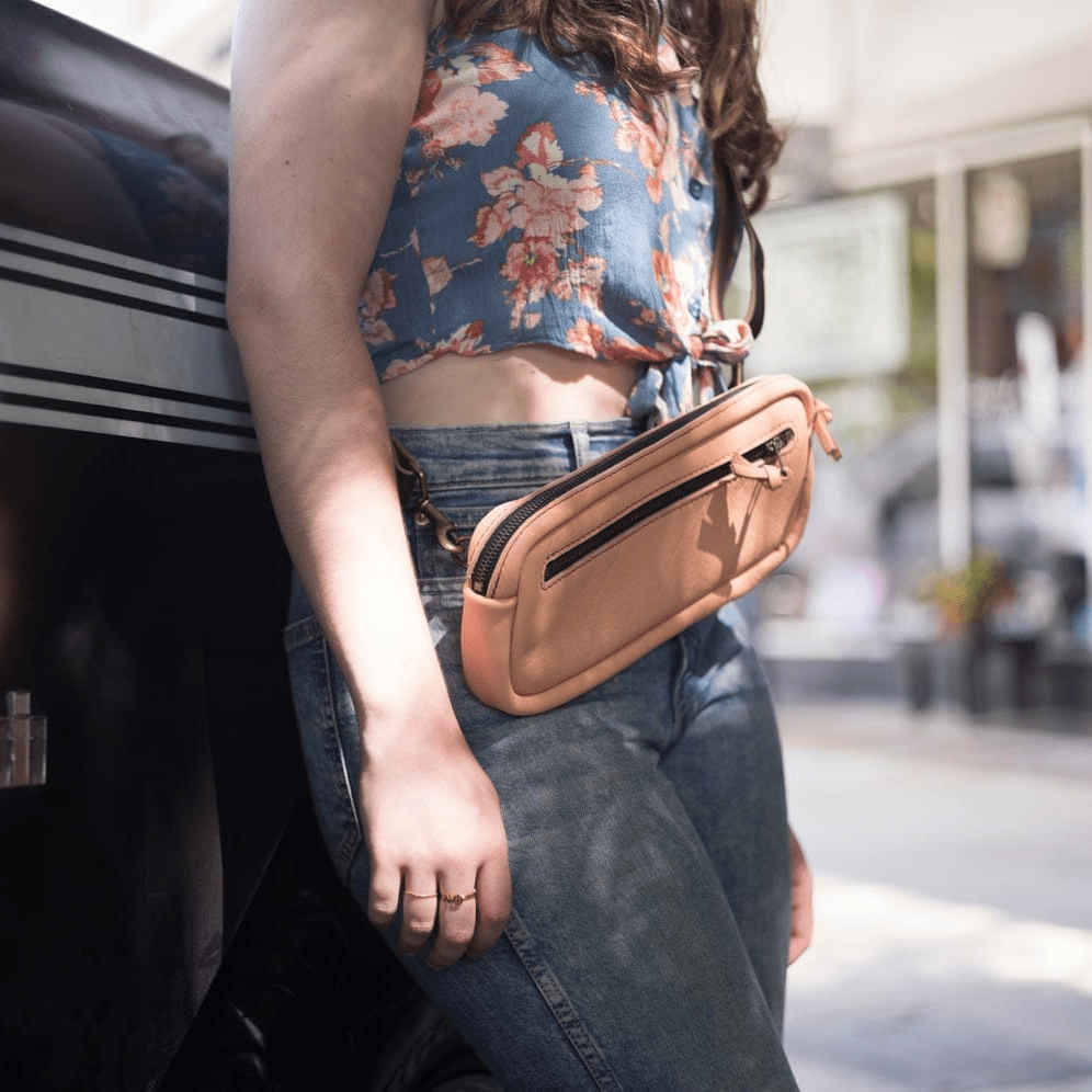 LEATHER FANNY PACK / LEATHER WAIST BAG - DELUXE - PEACH FUZZ
