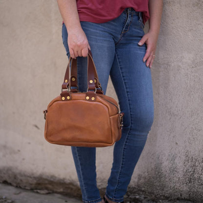 HOFFMAN LEATHER CROSSBODY BAG - MINI - CARAMEL