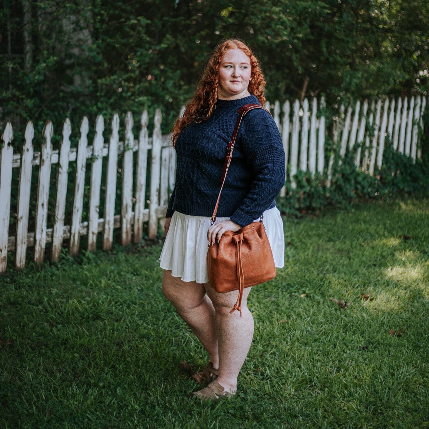 ABBY LEATHER BUCKET BAG - HONEY