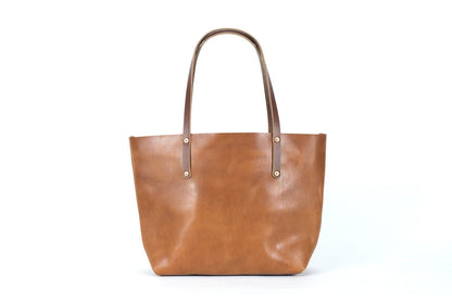 avery-tote-caramel-large-low_6b8cce73-356e-49cf-abb6-4a1af1ee6c50