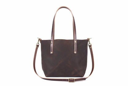 avery-tote-crossbody-strap-low_ccd4318a-9500-45f9-a134-614cdacf92d3