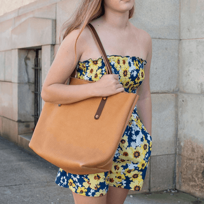 AVERY LEATHER TOTE BAG - LARGE - TAN