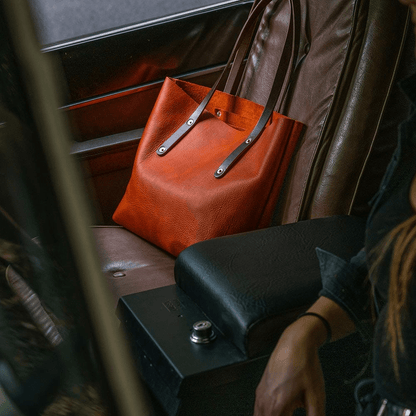 AVERY LEATHER TOTE BAG - MEDIUM - TANGERINE BISON
