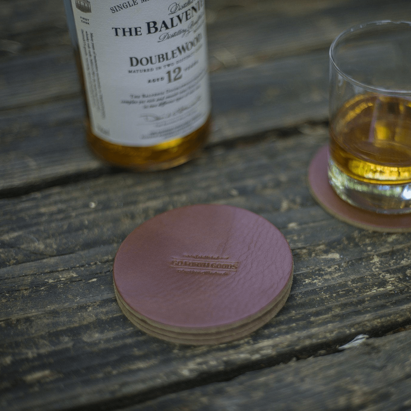 LEATHER COASTER SET