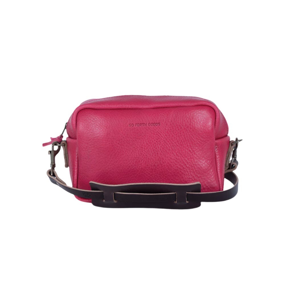 SARAH LEATHER CROSSBODY - MEDIUM - FUCHSIA