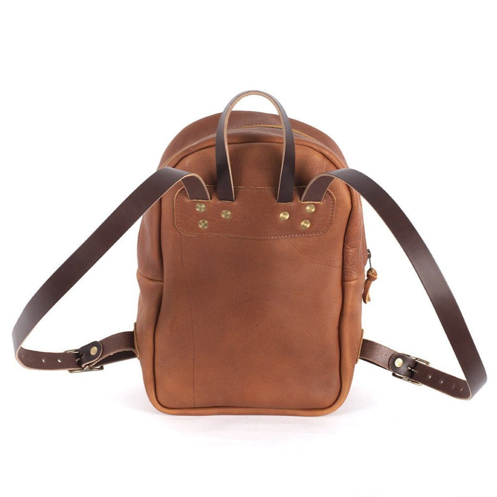 CLASSIC ZIPPERED LEATHER BACKPACK - MEDIUM - IN STOCK