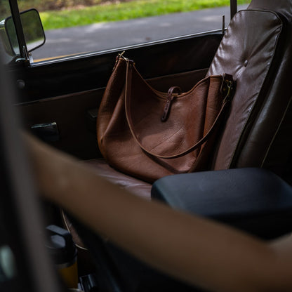 CELESTE LEATHER HOBO BAG - LARGE - RAVEN