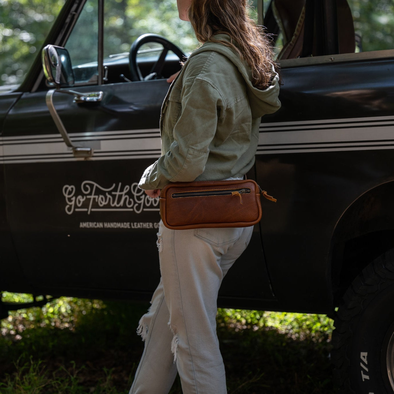 LEATHER FANNY PACK / LEATHER WAIST BAG - DELUXE - SADDLE