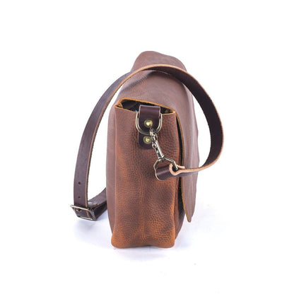 KINDLE LEATHER SATCHEL - RAVEN